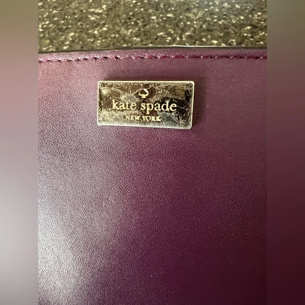 Kate Spade Plum Laurel Way Stacy Large Slim Leather Wallet | Classic | Cute